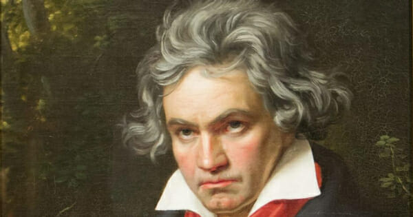 Thiên tài soạn nhạc Beethoven - tự khám phá tài năng bản thân để vượt lên số phận
